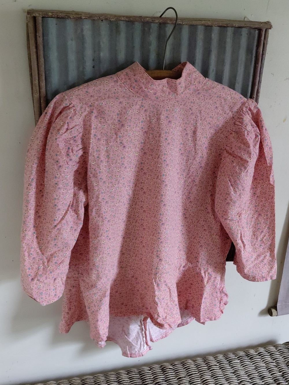 Vintage New Traditions Floral Blouse